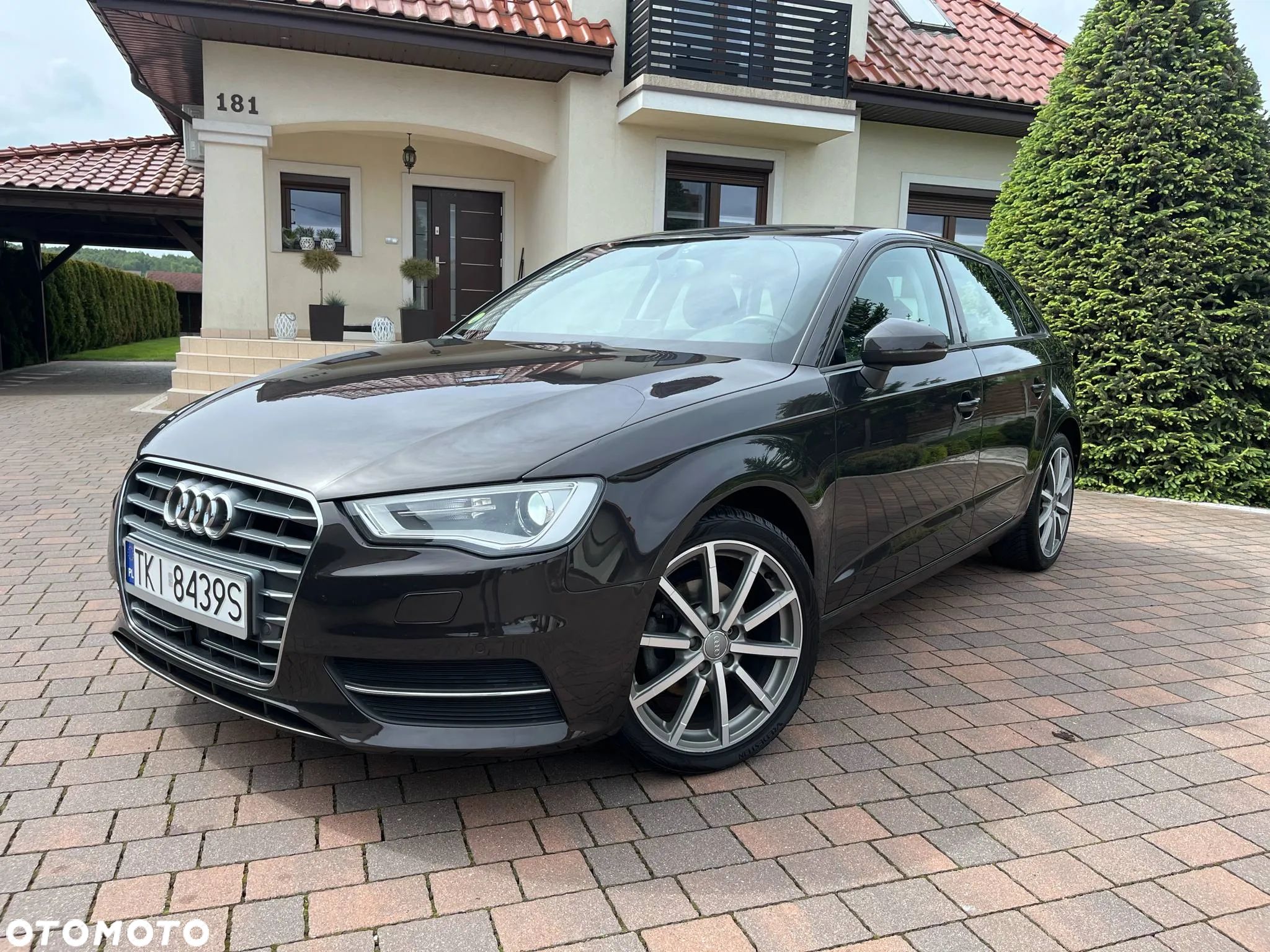 Audi A3 1.6 TDI Attraction S tronic - 1