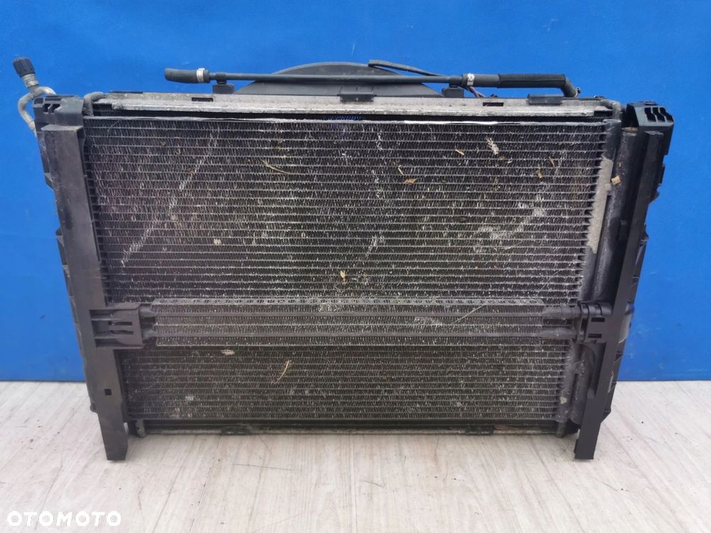 Bmw 3 E90 E91 E92 E93 chłodnice wentylator komplet 2.0 Benzyna - 2