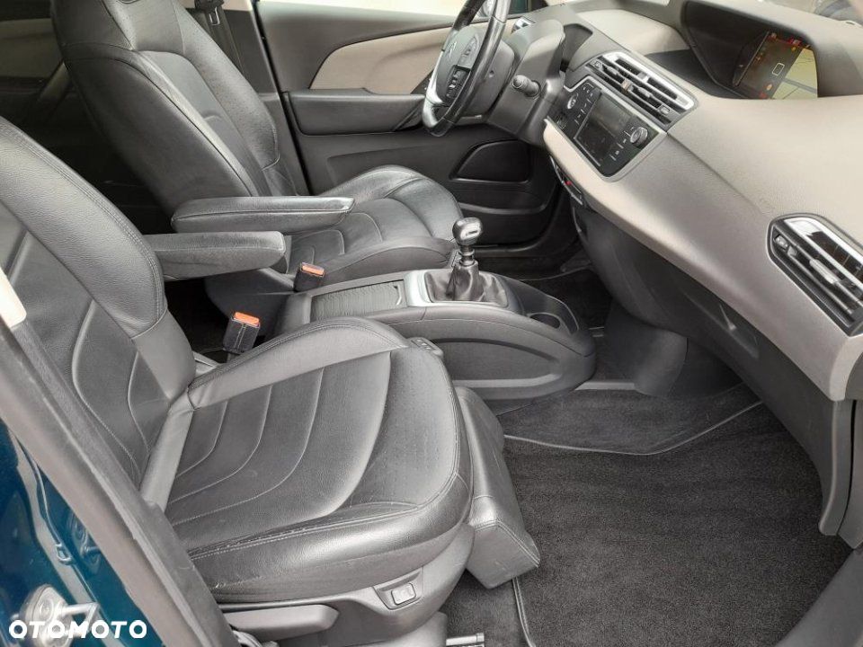 Citroën C4 SpaceTourer - 17