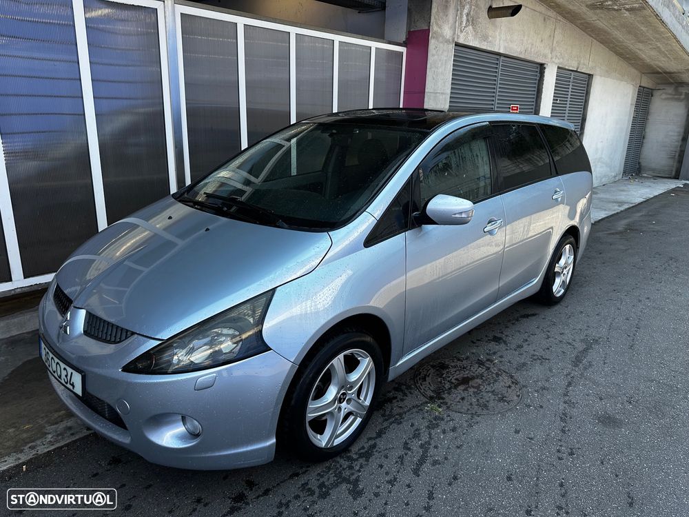 Mitsubishi Grandis 2.0 DI-D Sport - 4