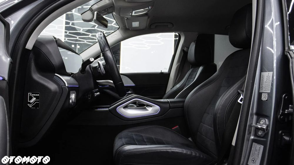 Mercedes-Benz GLE 300 d 4Matic 9G-TRONIC AMG Line - 10