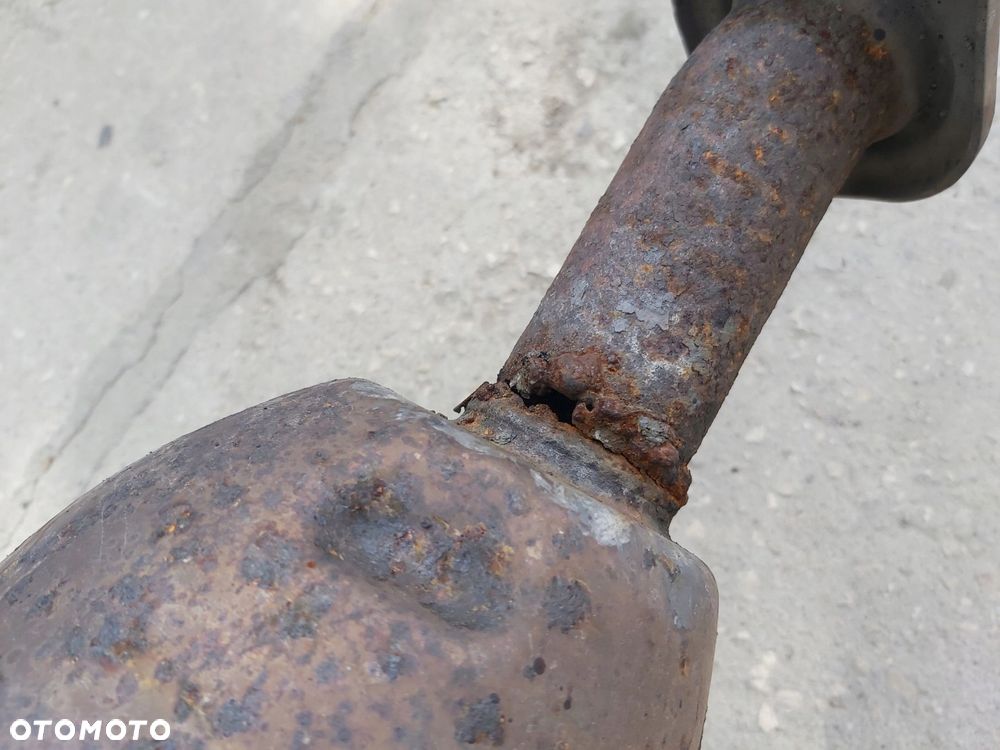 Toyota Auris I 1,6 dual vvti katalizator tłumik środkowy GH5 - 6