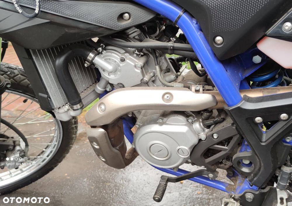Yamaha WR - 9