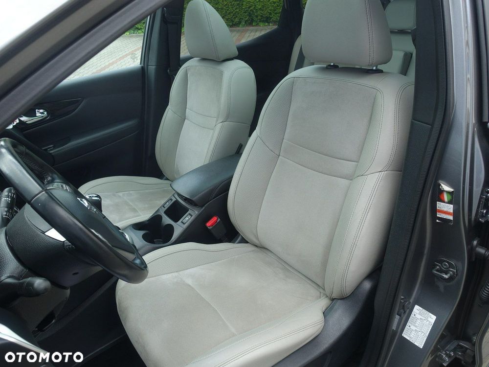 Nissan Qashqai 1.5 dCi N-Connecta EU6 - 10