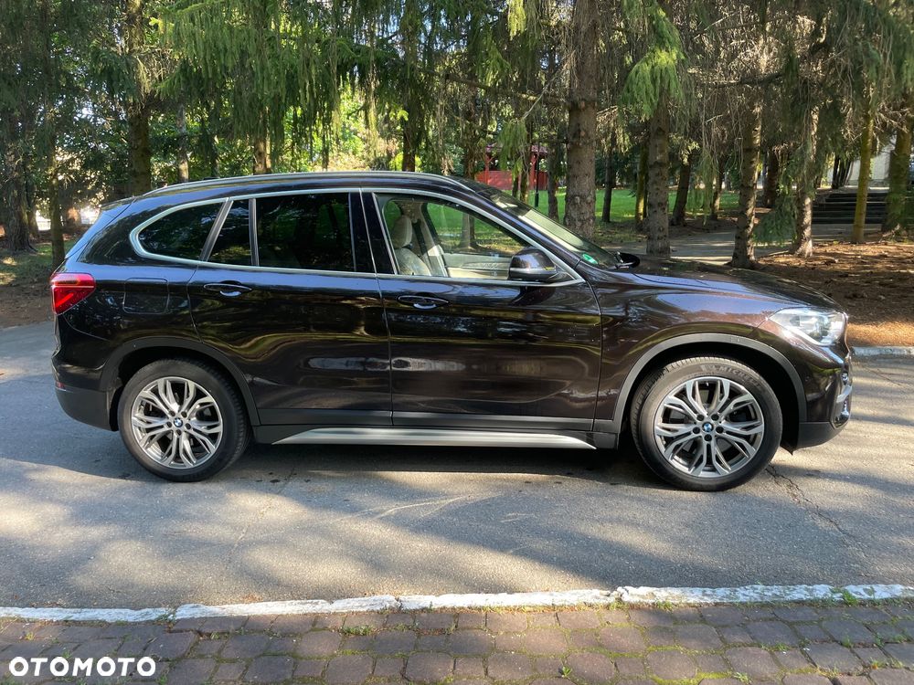 BMW X1 xDrive20d Advantage sport - 8