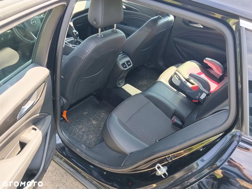 Opel Insignia 2.0 CDTI Enjoy S&S - 10