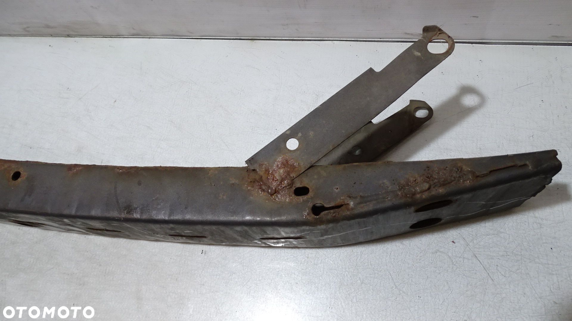 BELKA POD ZDERZAK PRZEDNI TOYOTA COROLLA E12 1.4 - 3