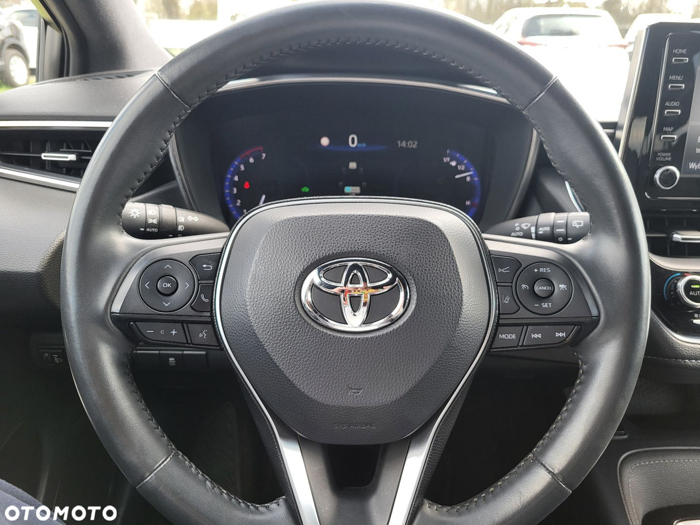 Toyota Corolla 1.8 Hybrid Comfort - 13