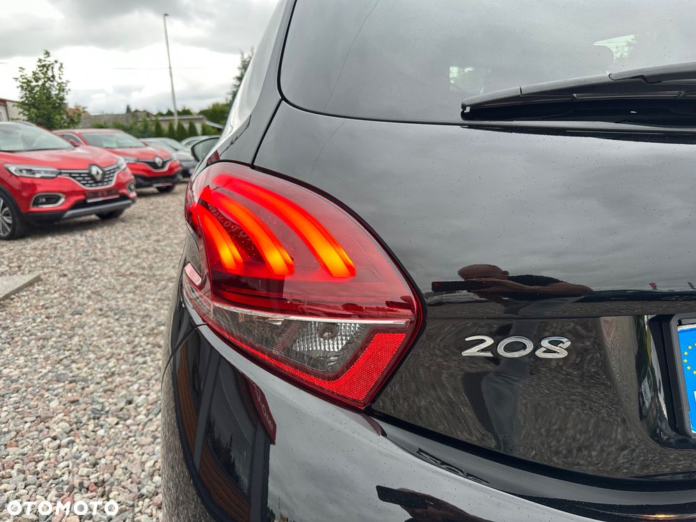 Peugeot 208 1.2 PureTech Style - 20