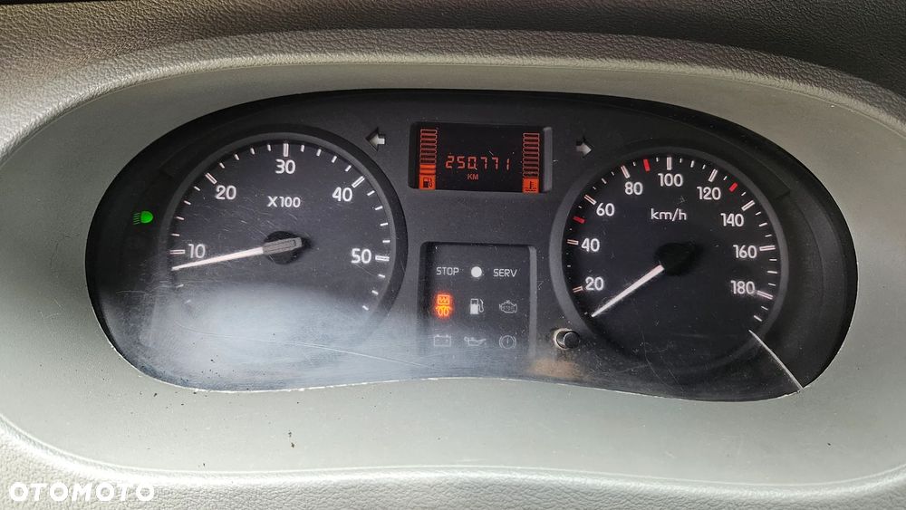 Renault MASCOTT 3.0 DCI 160 KM  DUBEL KABINA DOKA 7-OSÓB DŁUGA SKRZYNIA 4,05 x 2,29 - 17