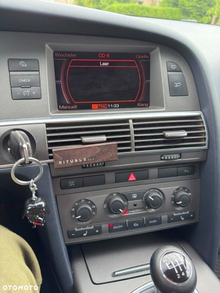 Audi A6 Avant 2.7 TDI - 16
