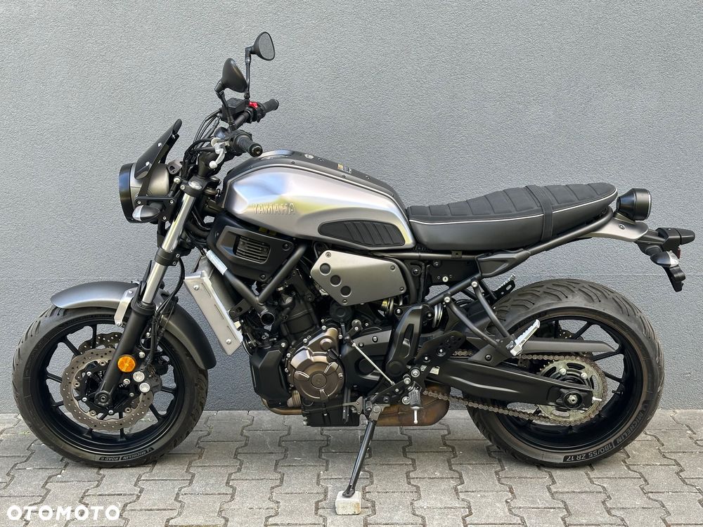 Yamaha XSR - 4