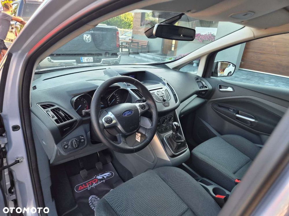 Ford Grand C-MAX 1.6 Titanium - 13