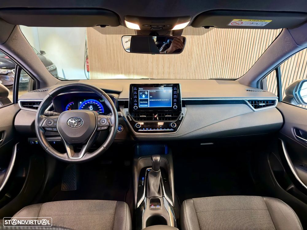 Toyota Corolla Touring Sports 1.8 Hybrid Exclusive — fotografia 2