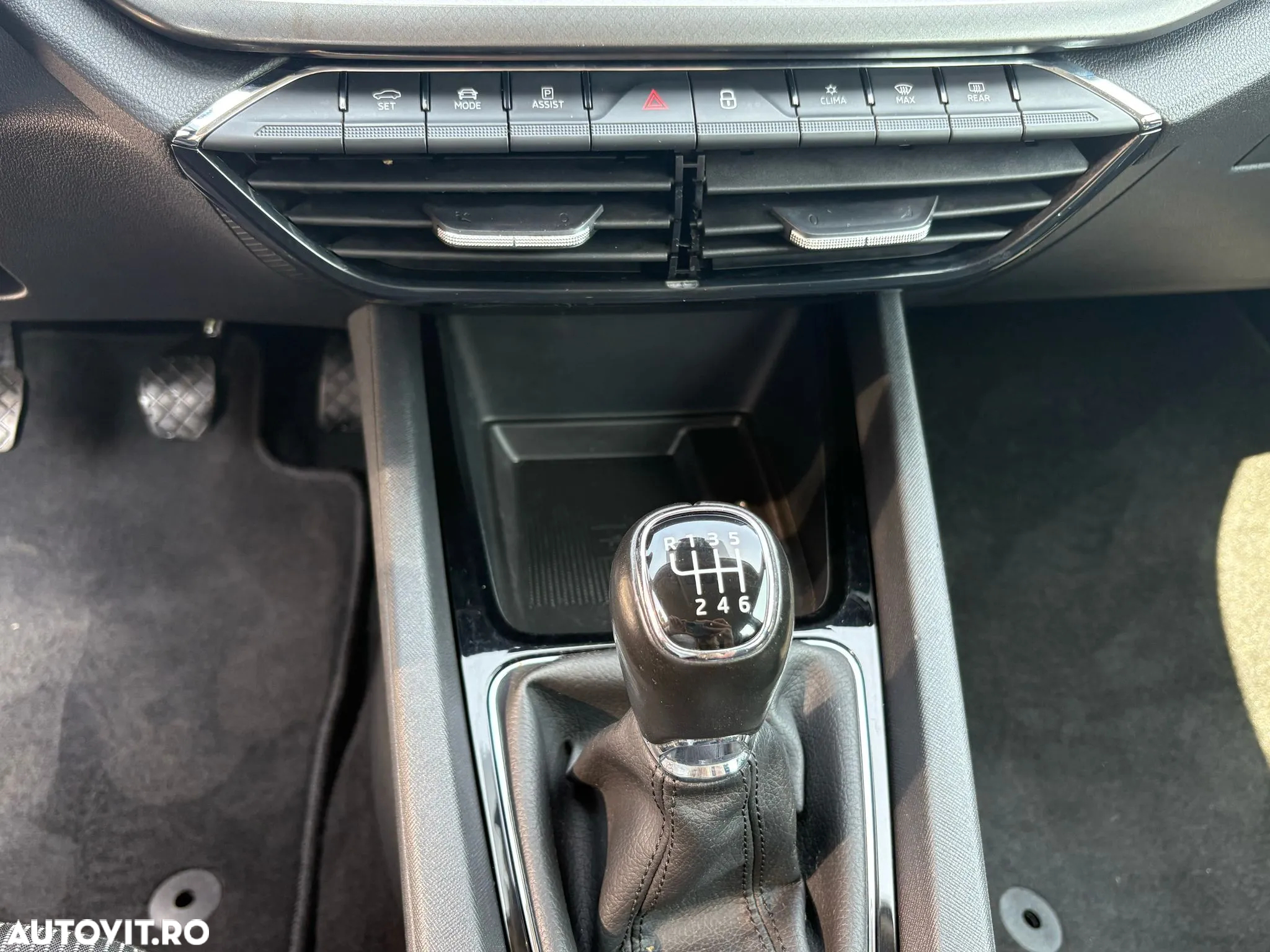 Skoda Octavia 2.0 TDI Style - 9