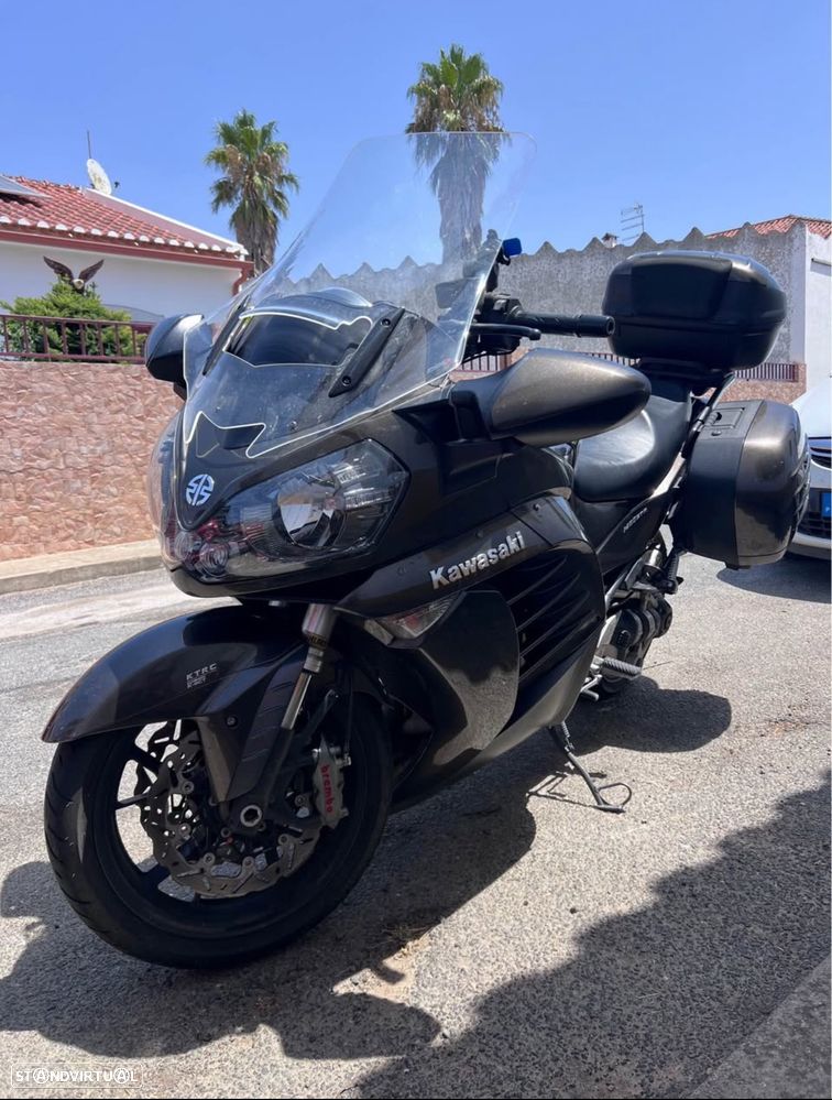 Kawasaki GTR GTR - 1
