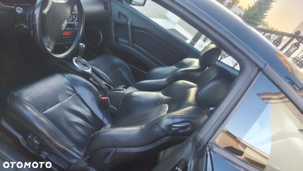 Hyundai Coupe - 8