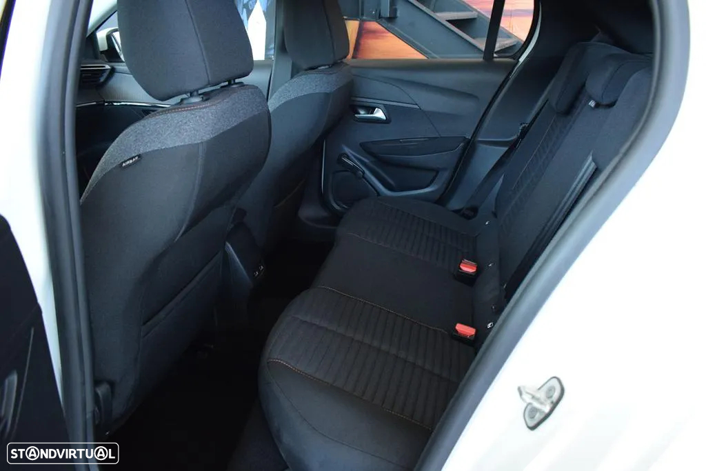 Peugeot e-208 50 kWh Active - 31