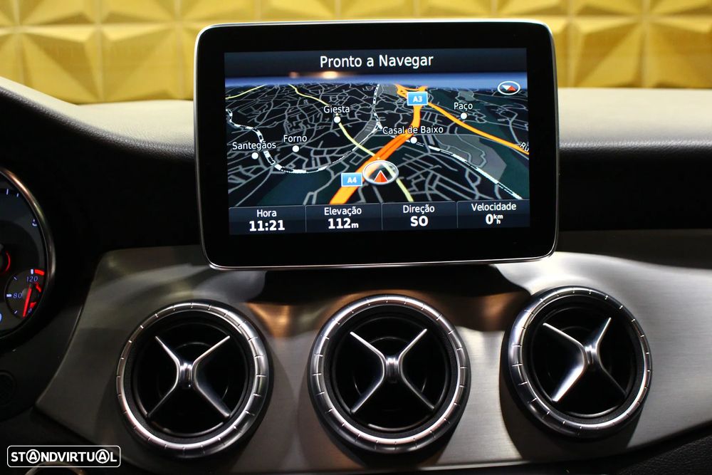 Mercedes-Benz CLA 200 Shooting Brake (CDI) d AMG Line - 29