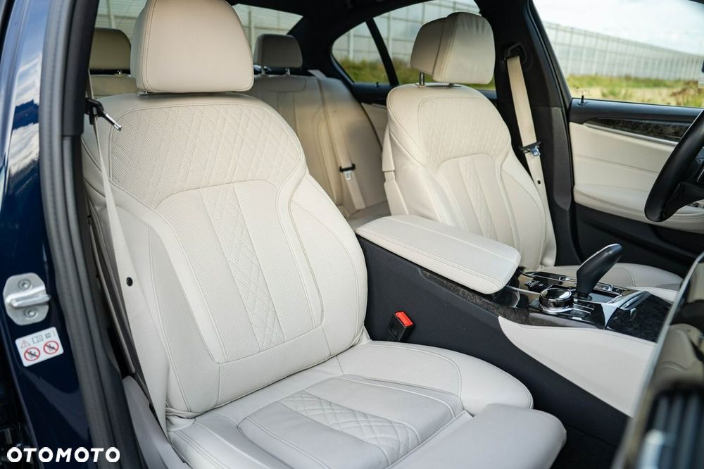 BMW Seria 5 - 26
