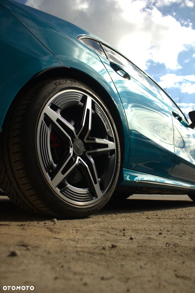 Mercedes-Benz CLA AMG 45 S 4-Matic+ 8G-DCT - 34
