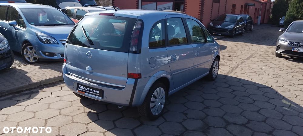 Opel Meriva 1.6 16V (Essentia) - 4
