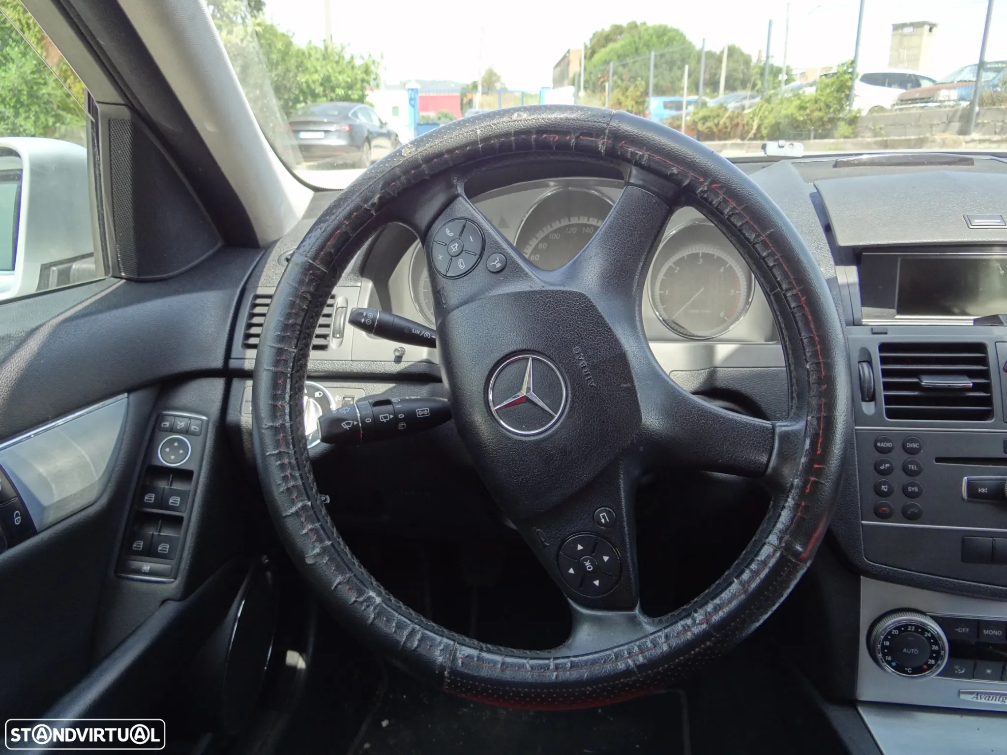 Mercedes-Benz 250 - 11