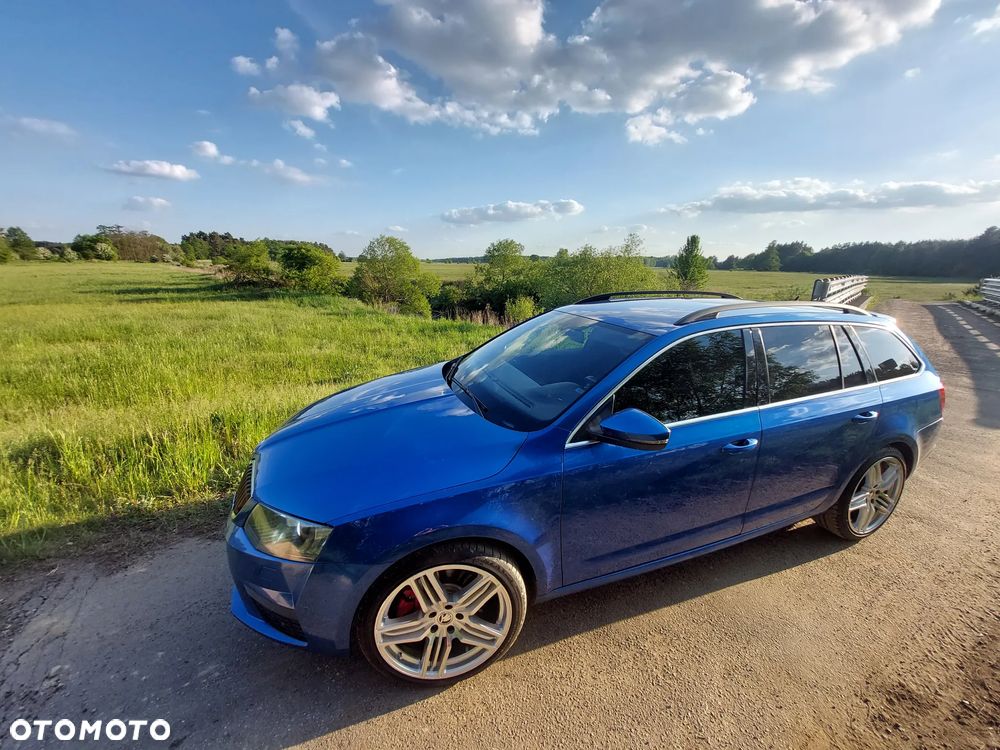 Skoda Octavia 2.0 TDI RS DSG - 26