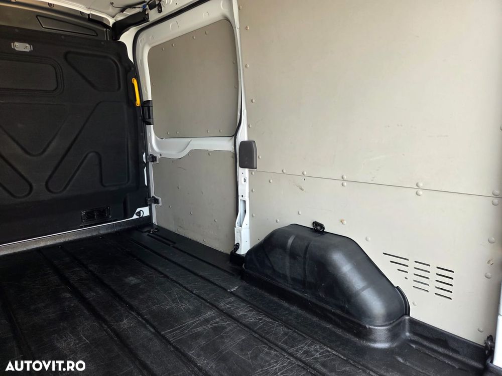 Ford New Transit L2H2 - 14