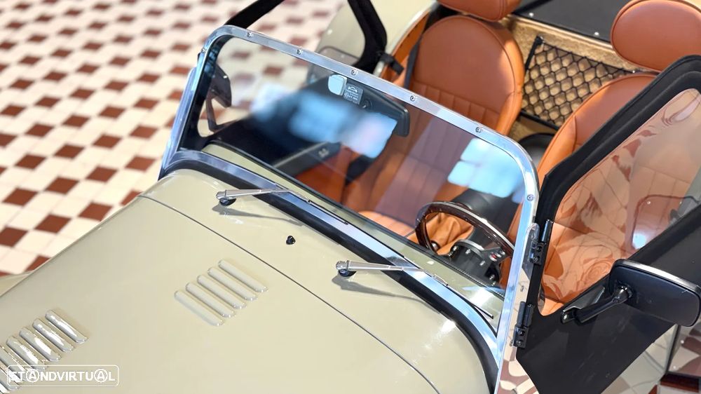 Caterham Super Seven 1600 - 17