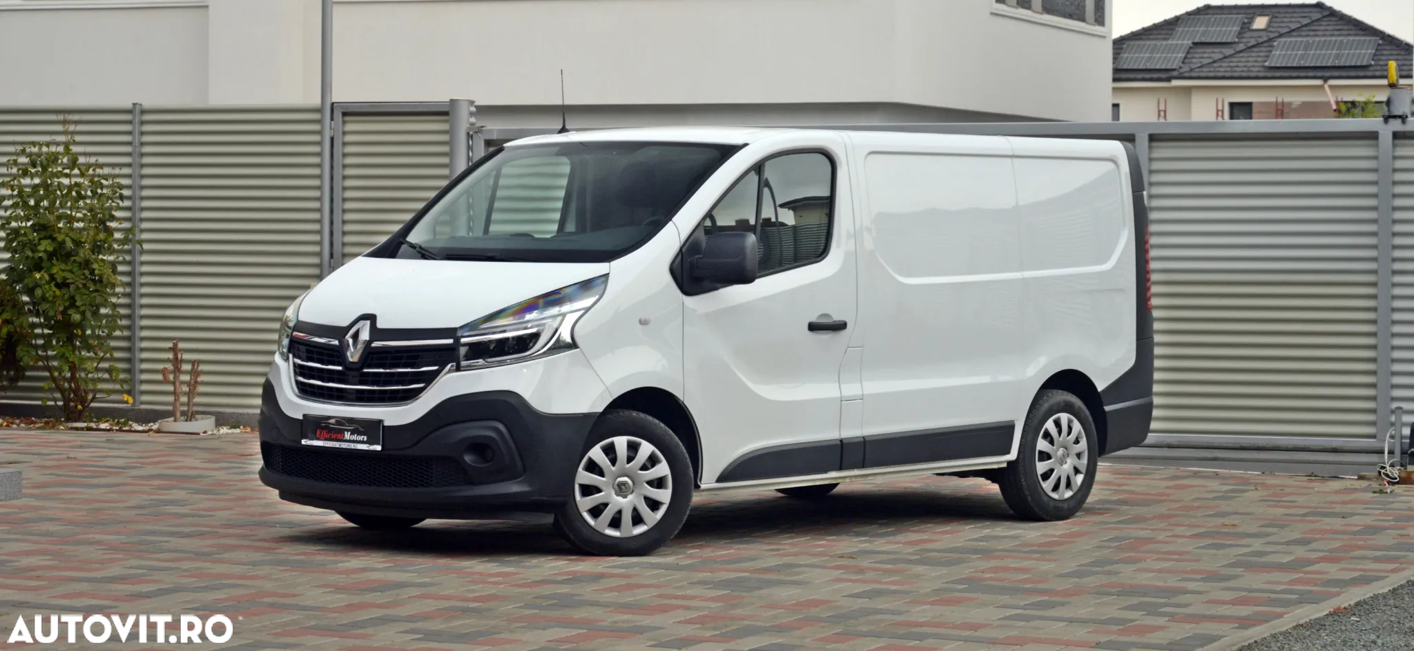 Renault Trafic - 10