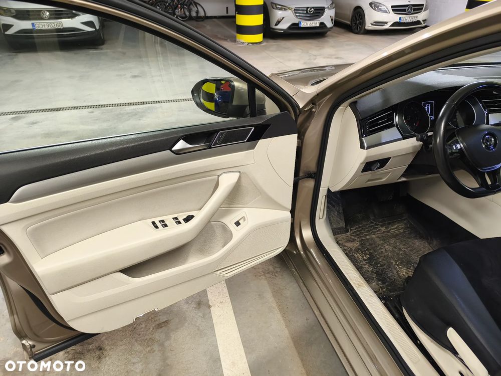 Volkswagen Passat 1.4 TSI ACT (BlueMotion Technology) DSG Comfortline - 13