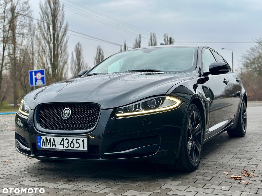 Jaguar XF 2.2 D Luxury - 1