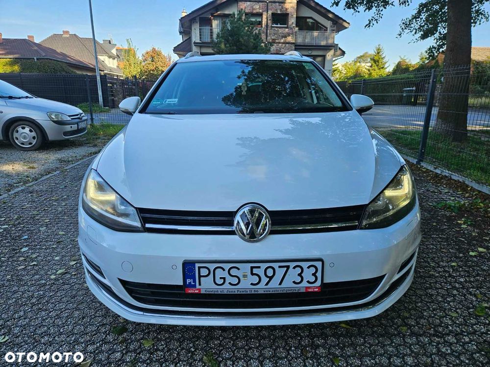 Volkswagen Golf - 5