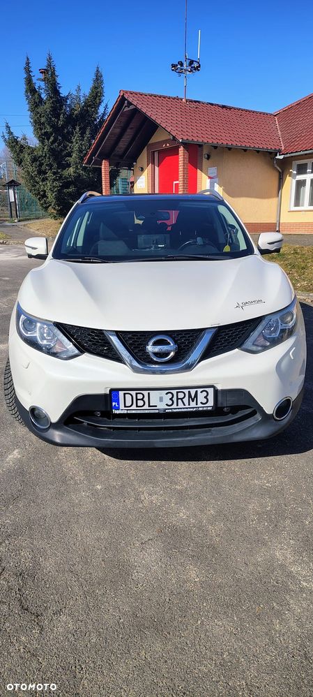 Nissan Qashqai 1.6 DIG-T Tekna - 2