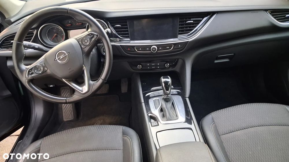 Opel Insignia 1.6 CDTI - 10