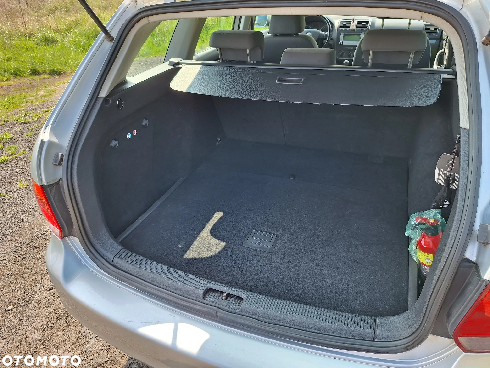 Volkswagen Golf - 12
