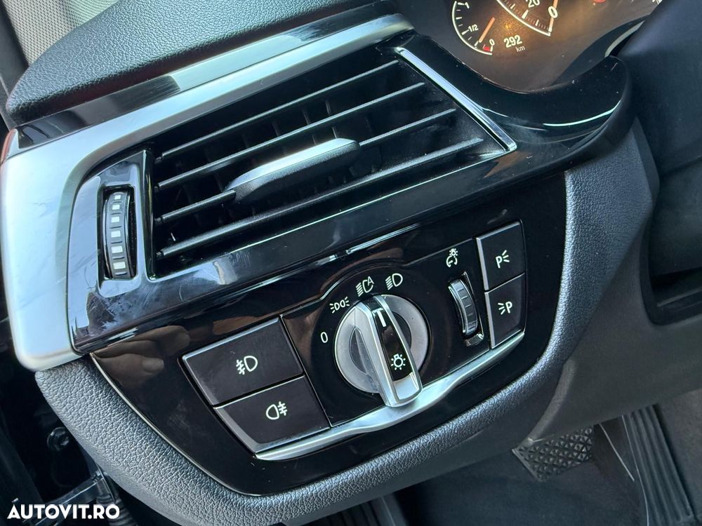 BMW Seria 5 520d AT - 22