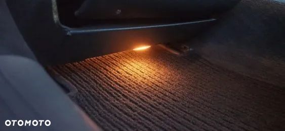 Mercedes-Benz Klasa E - 20