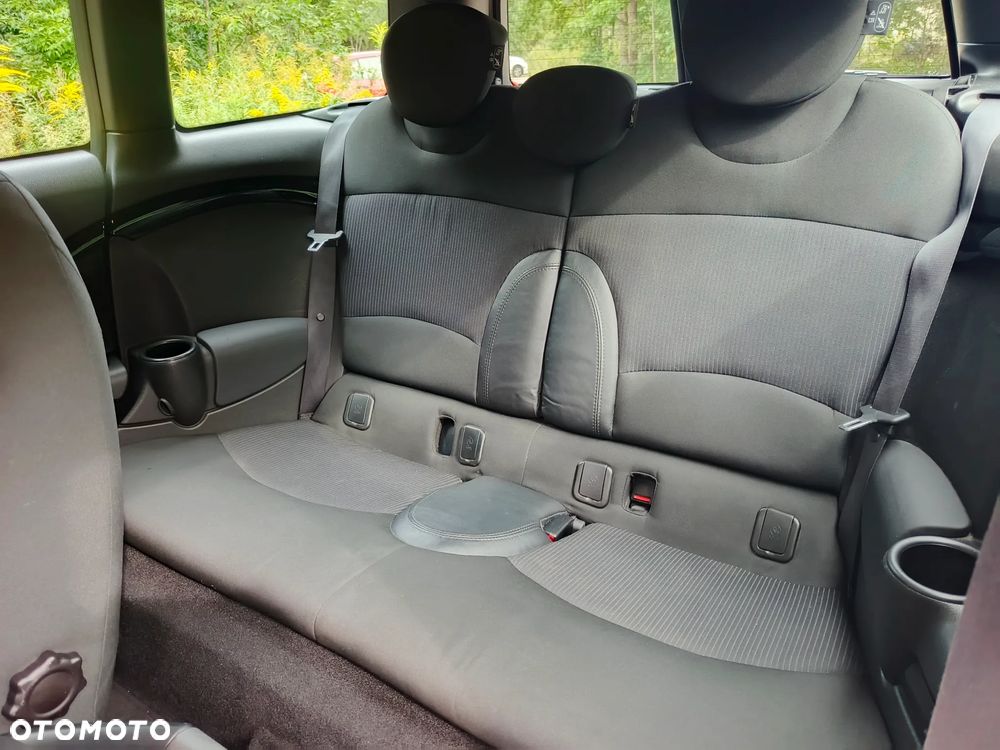 MINI Clubman Cooper - 10