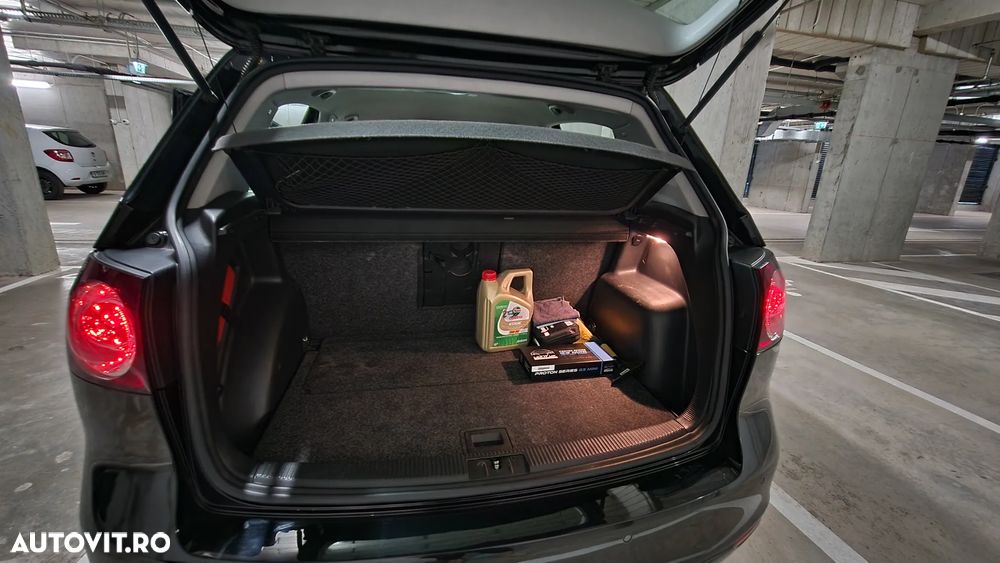 Volkswagen Golf Plus - 18