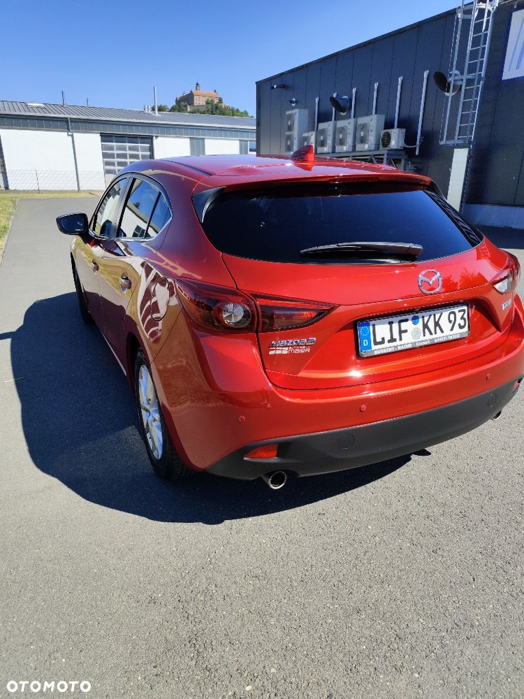 Mazda 3 - 4