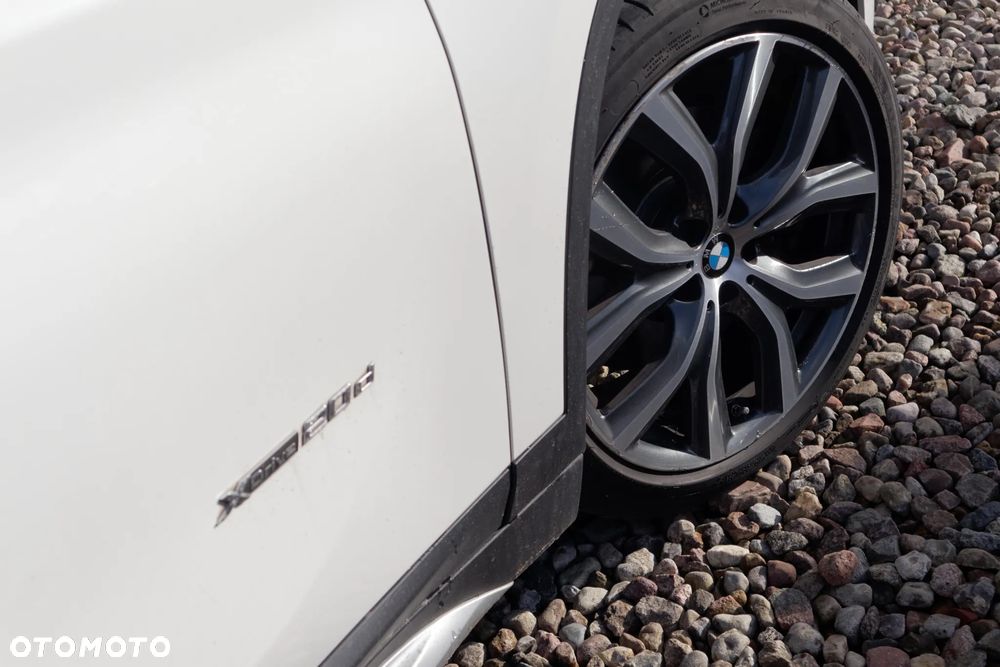 BMW X1 xDrive20d xLine - 5