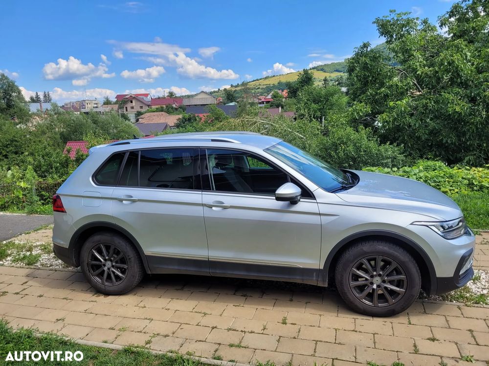 Volkswagen Tiguan - 4