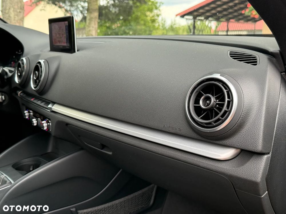 Audi A3 ver-1-4-tfsi-cod-ultra-ambiente - 24