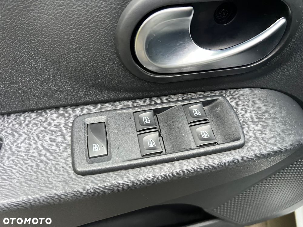 Dacia Lodgy 1.5 Blue dCi Laureate S&S - 12