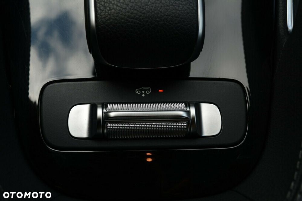 Mercedes-Benz GLE - 27