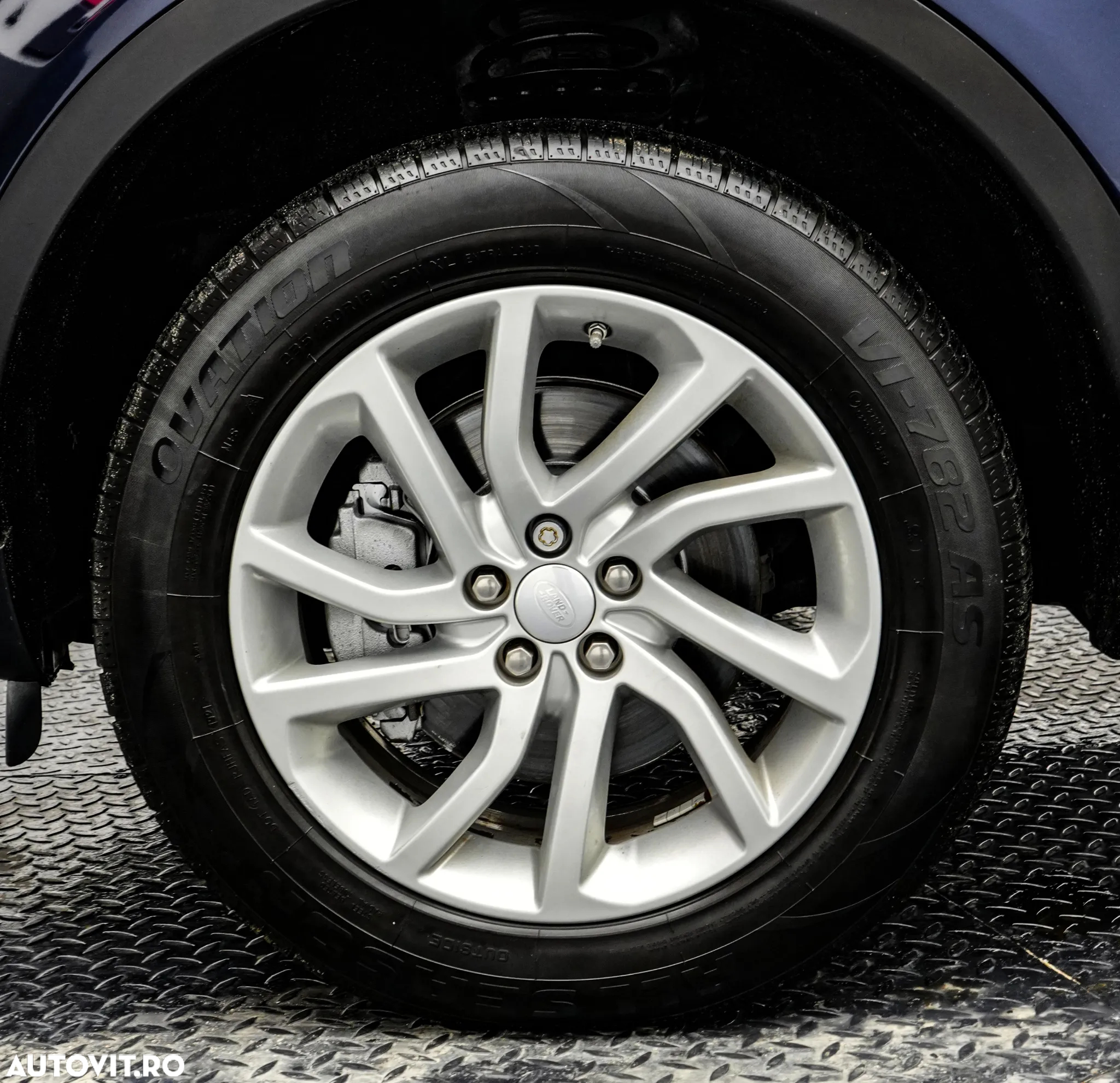 Land Rover Discovery Sport 2.0 l TD4 HSE Aut. - 25