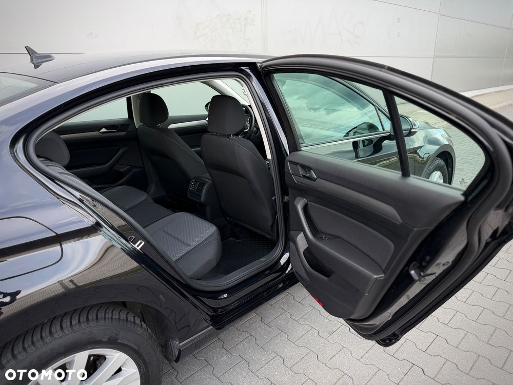 Volkswagen Passat 1.5 TSI EVO Business DSG - 30
