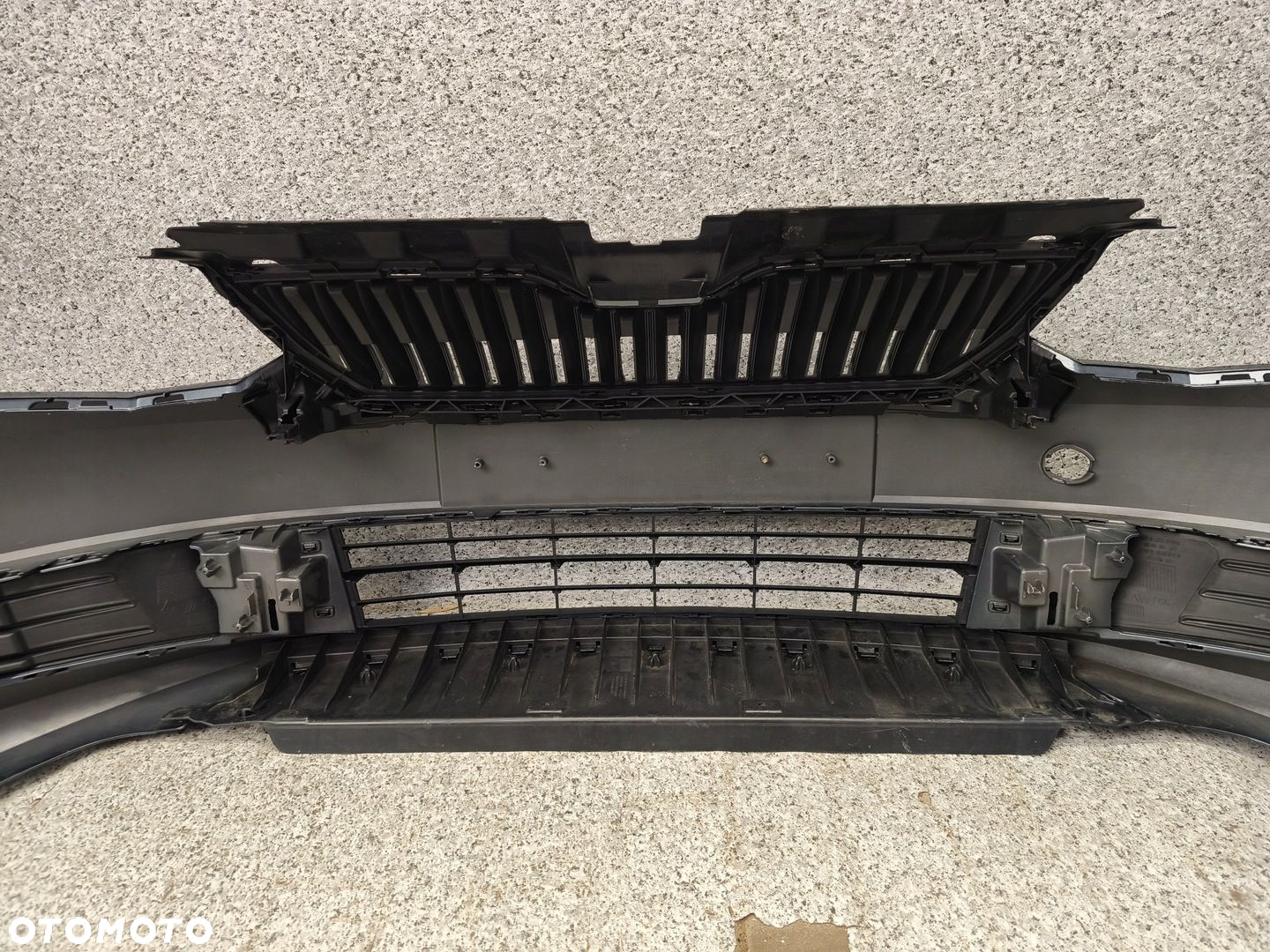 ZDERZAK PRZÓD FABIA III 6V0807221 - 11